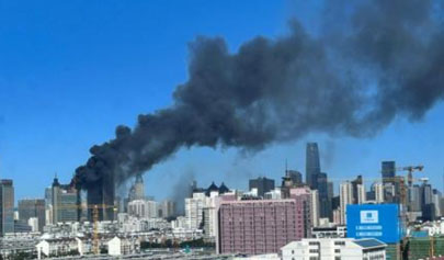 天津新天地大厦火灾,物业否认因煤气爆炸导致起火